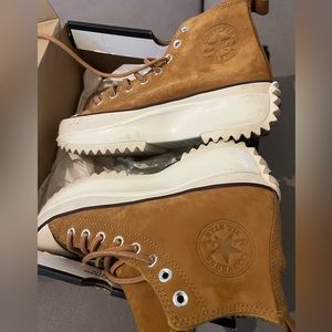 ‼️Converse Suede Sneakers (PLATFORM)‼️